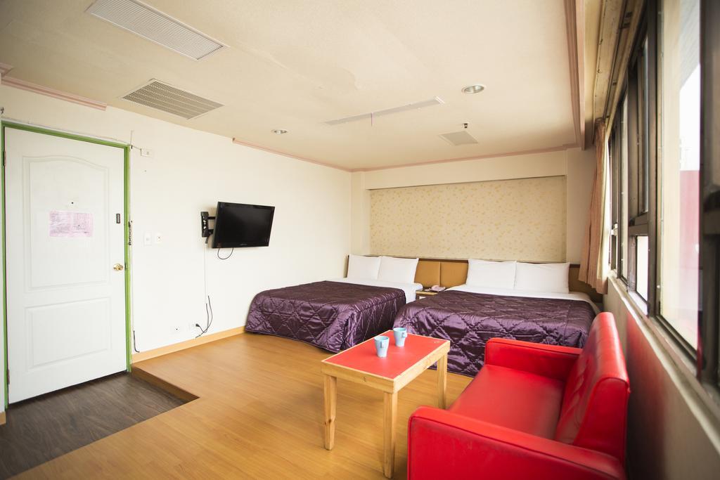 Rui Gu Hotel Kaohsiung Exterior photo